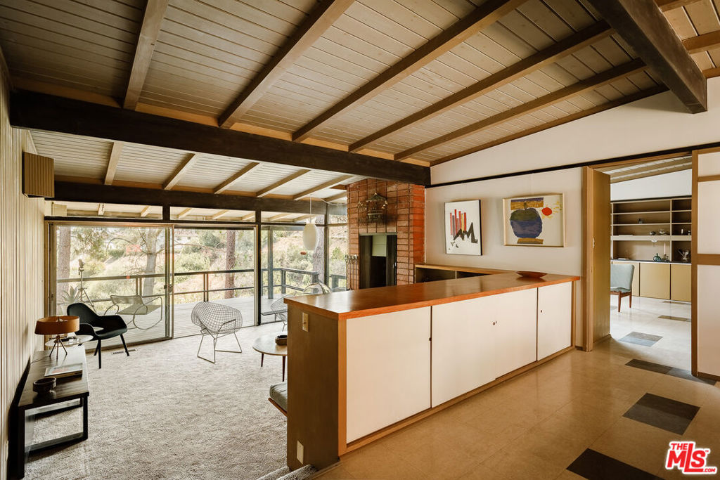 2 Seahurst Road