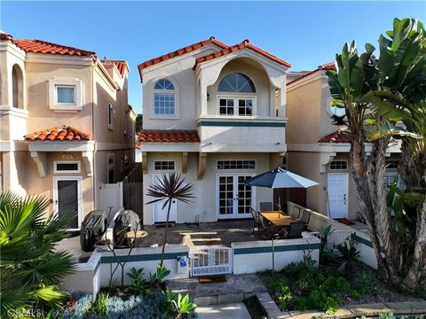 210 6th Huntington Beach CA 92648