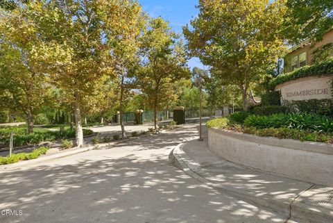 Photo of 596 Fenwick Way #C, Simi Valley, CA 93065 (MLS # V1-33048) Photo of 596 Fenwick Way #C, Simi Valley, CA 93065 (MLS # V1-33048)
