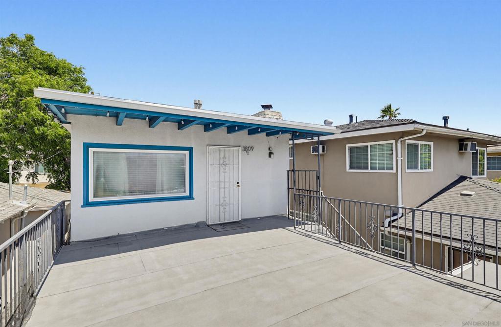 3809 W Chandler Blvd