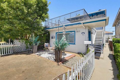 Photo of 3809 W Chandler Blvd BLVD, Burbank, CA 91505 (MLS # 260017944SD)
