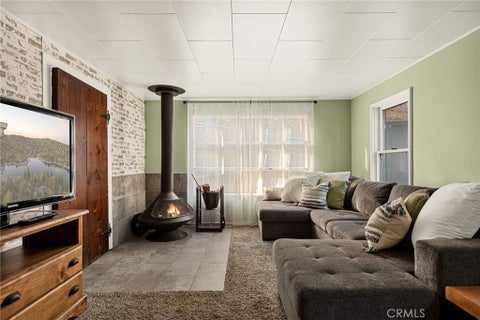 Photo of 25616 Hi Lane, Twin Peaks, CA 92391 (MLS # IG26192270)