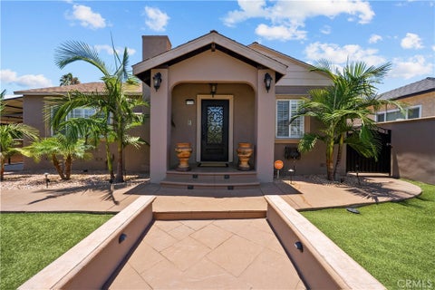 Photo of 12730 Lorne Street, North Hollywood, CA 91605 (MLS # SR26125091)