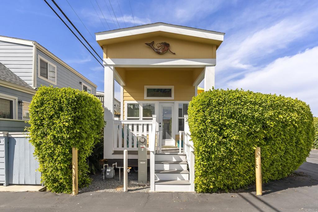 1624 N Coast Highway 101 2