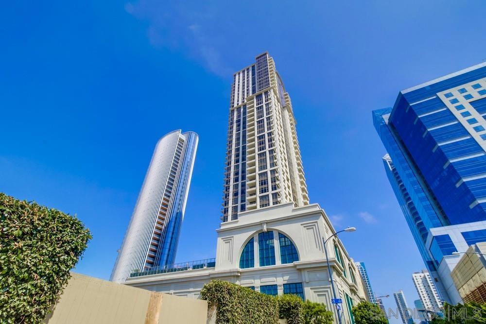 700 W E St 1602