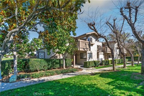 Photo of 37 Rockwood #24, Irvine, CA 92614 (MLS # OC26028829)