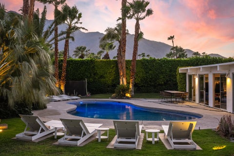 Photo of 503 E Laurel Circle, Palm Springs, CA 92262 (MLS # 219154253PS)