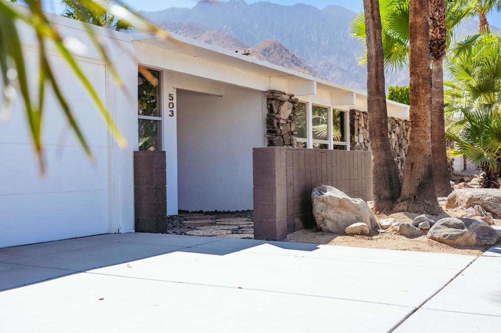 503 E Laurel Circle