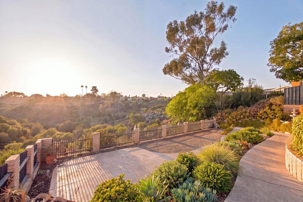 4012 Mount Brundage