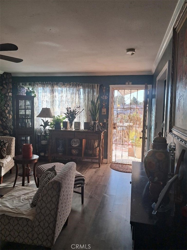 11283 Greenwood