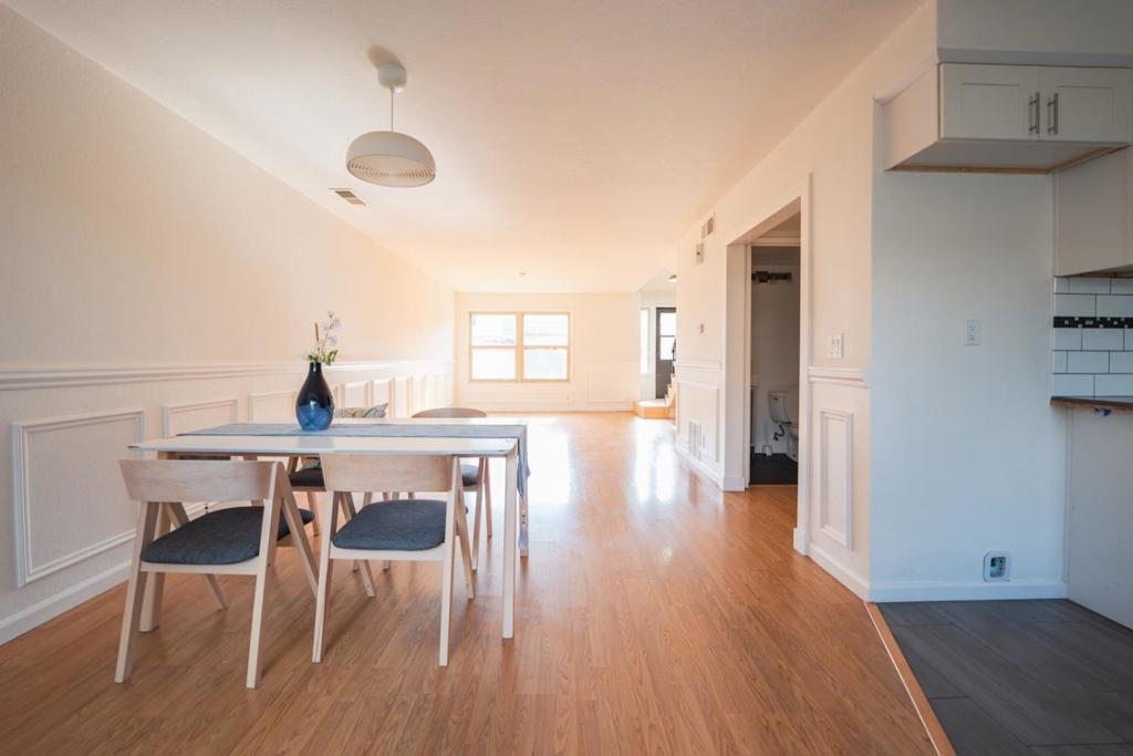 2252 Creek Bed Court