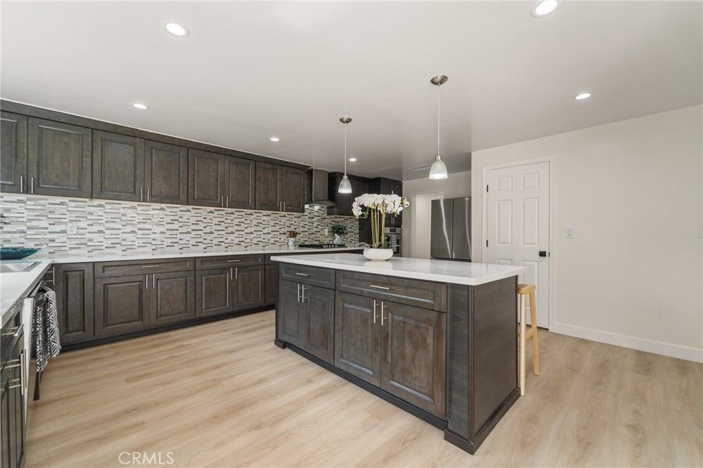 Photo of 7272 W 90th Street, Los Angeles, CA 90045 (MLS # SR26019380)