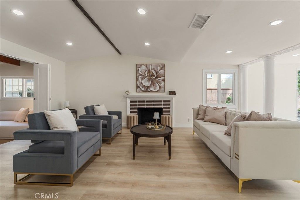 Photo of 7272 W 90th Street, Los Angeles, CA 90045 (MLS # SR26019380)