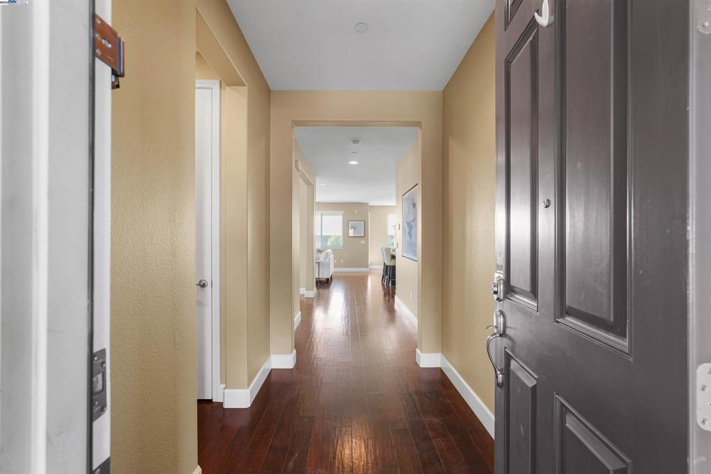 CENTRAL TRACY - Residential