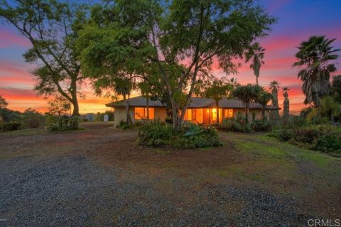 Photo of 3655 Lupine Lane, Fallbrook, CA 92028 (MLS # NDP2604340)