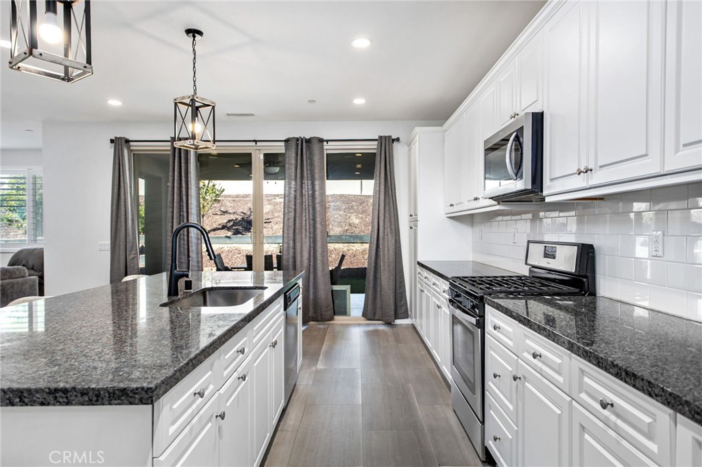 Properties 4 30616 Aspen Glen