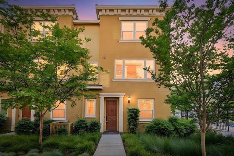 Photo of 5614 Oceanspray Road, Newark, CA 94560 (MLS # ML82044302)