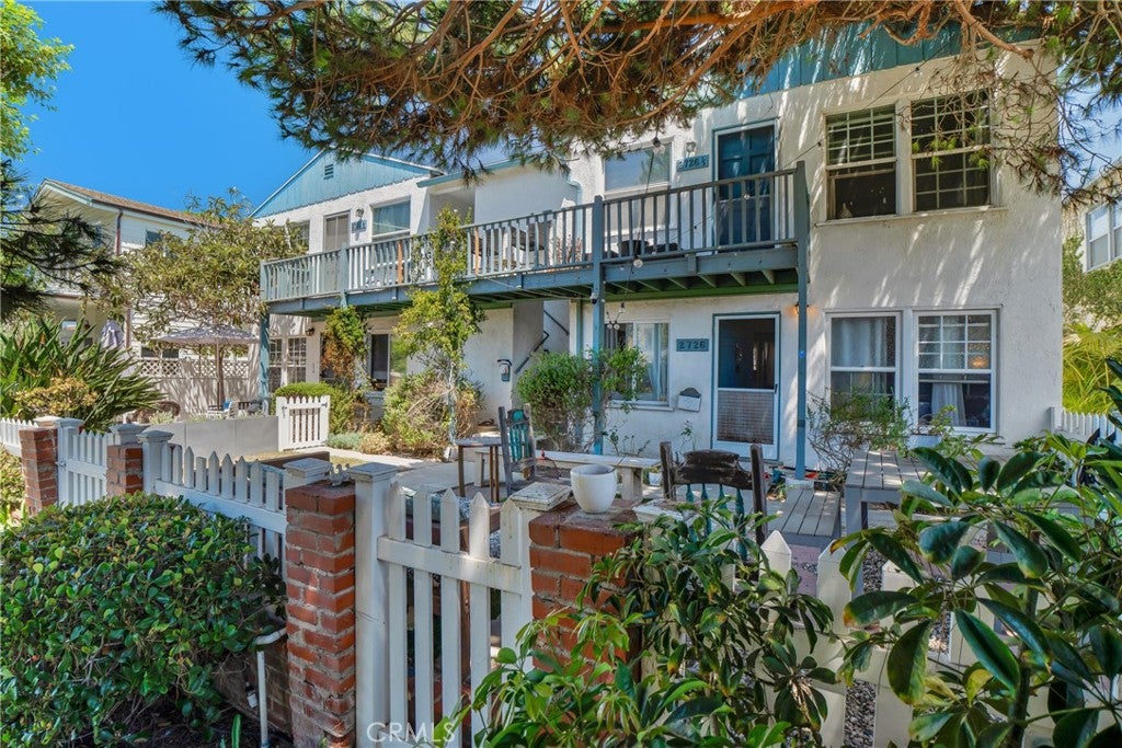 2722 Grand Canal