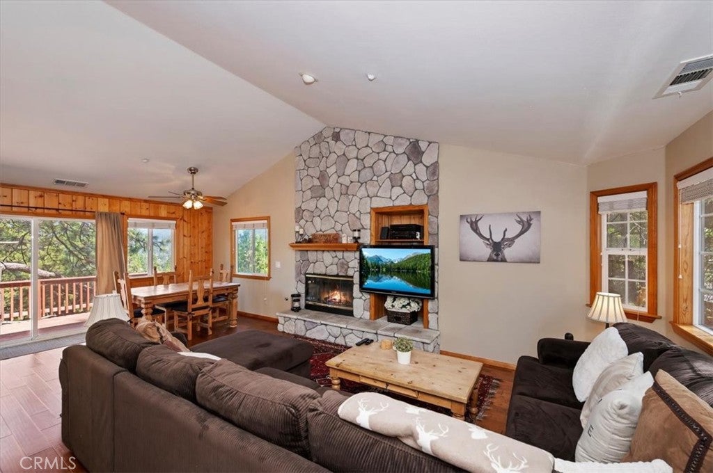 286 Birchwood