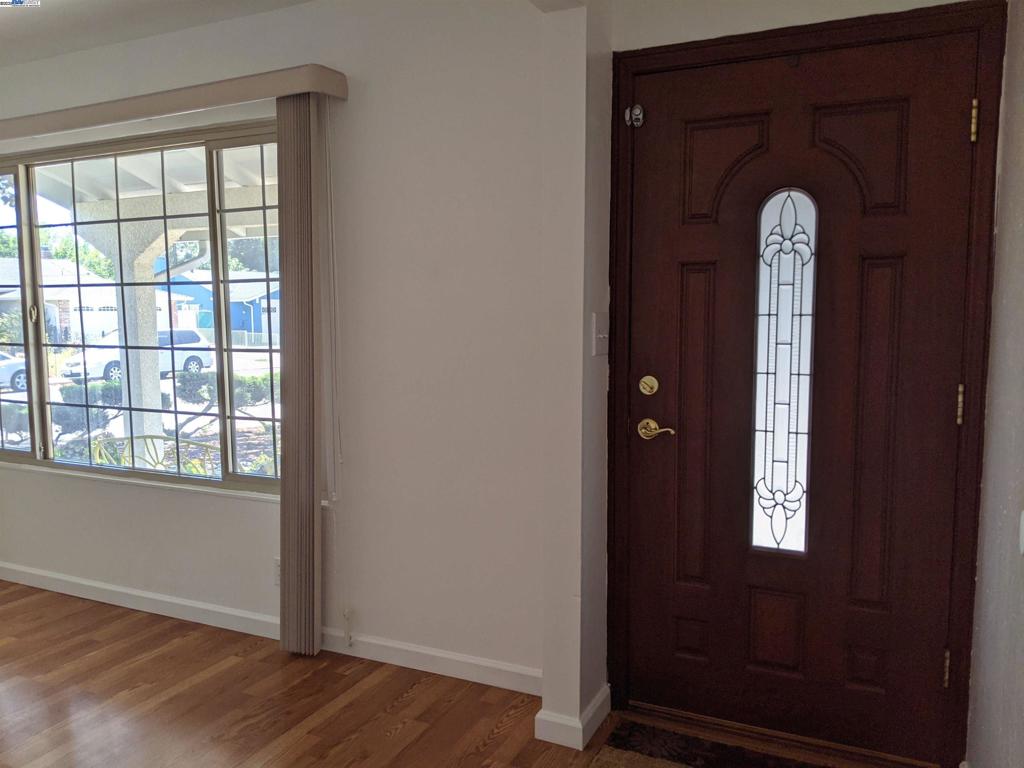 TOWN AND COUNTRY - Residential