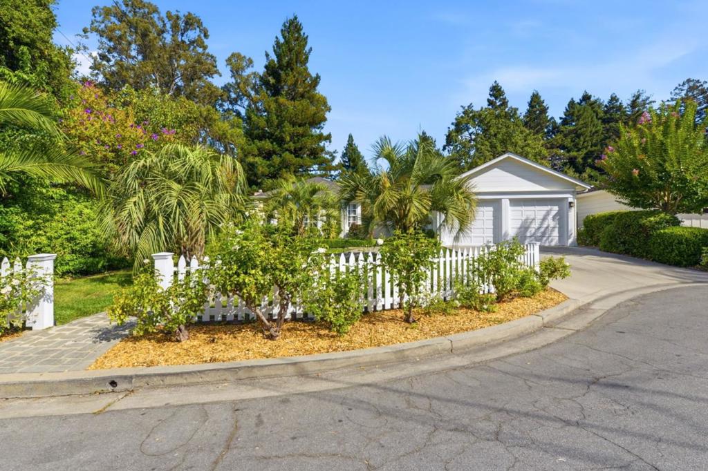 2 Bradley Court, Redwood City CA 94061