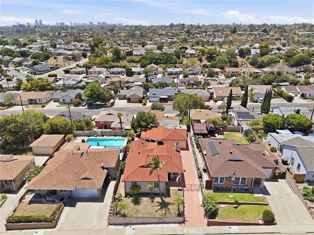 2020 Crenshaw ST, San Diego CA 92105