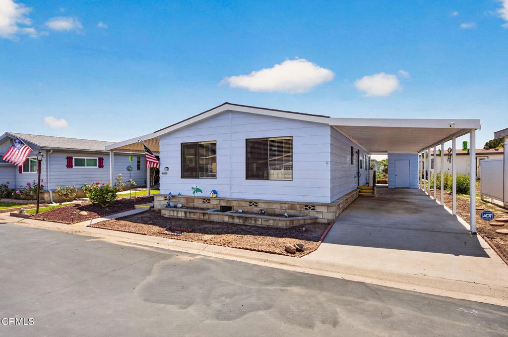 81 Poinsettia Gardens Drive