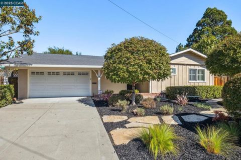 Photo of 52 Fircrest Ct, San Ramon, CA 94583 (MLS # 41117098)