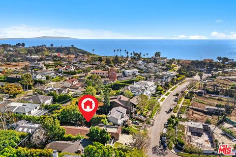 Tiny photo for 550 Almar Avenue, Pacific Palisades, CA 90272 (MLS # 26652221)