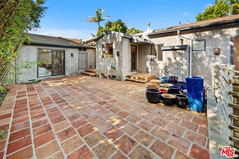 Tiny photo for 550 Almar Avenue, Pacific Palisades, CA 90272 (MLS # 26652221)