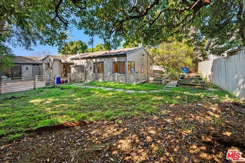 Tiny photo for 550 Almar Avenue, Pacific Palisades, CA 90272 (MLS # 26652221)