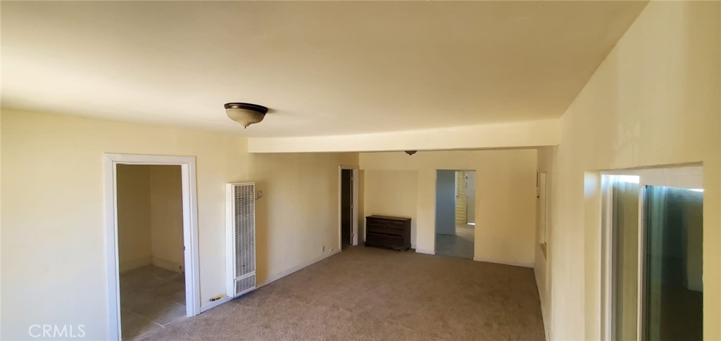 303 2nd Ave
