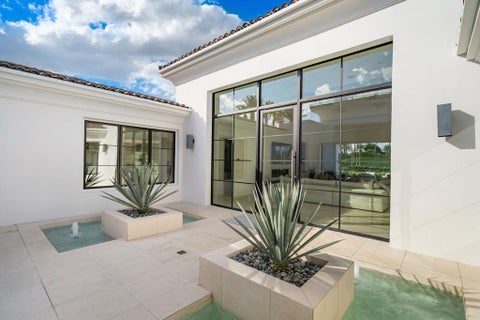 Tiny photo for 80160 Via Pessaro, La Quinta, CA 92253 (MLS # 219154990DA)