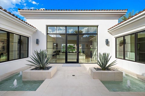 Tiny photo for 80160 Via Pessaro, La Quinta, CA 92253 (MLS # 219154990DA)