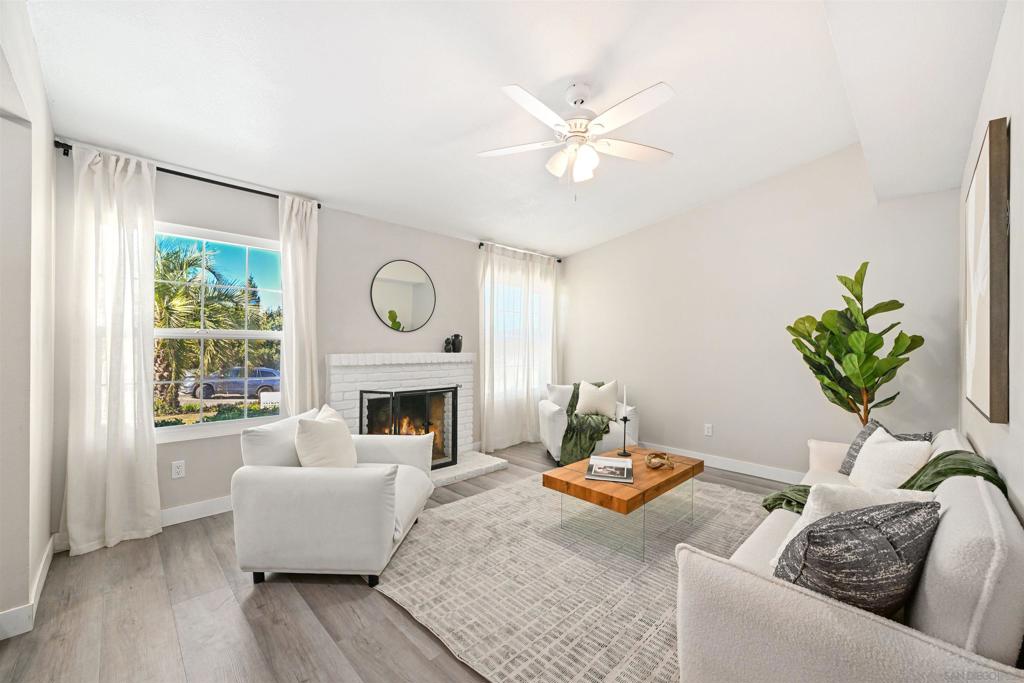 13133 Calle De Las Rosas