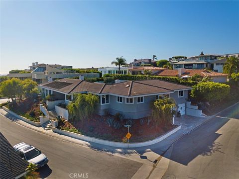 609 Seaward Corona Del Mar CA 92625