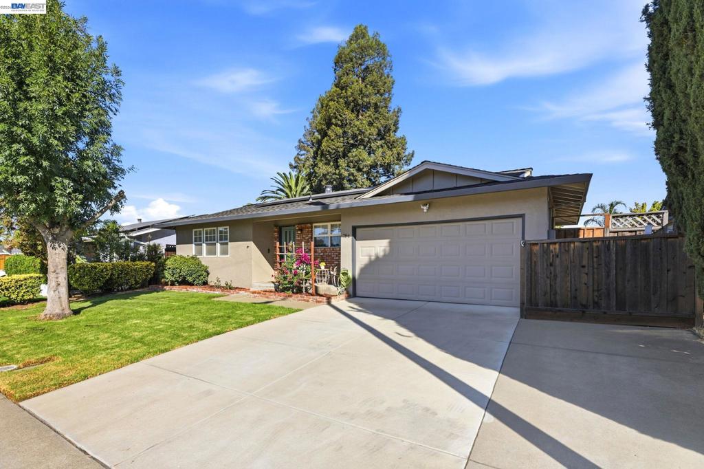 784 Avalon Way