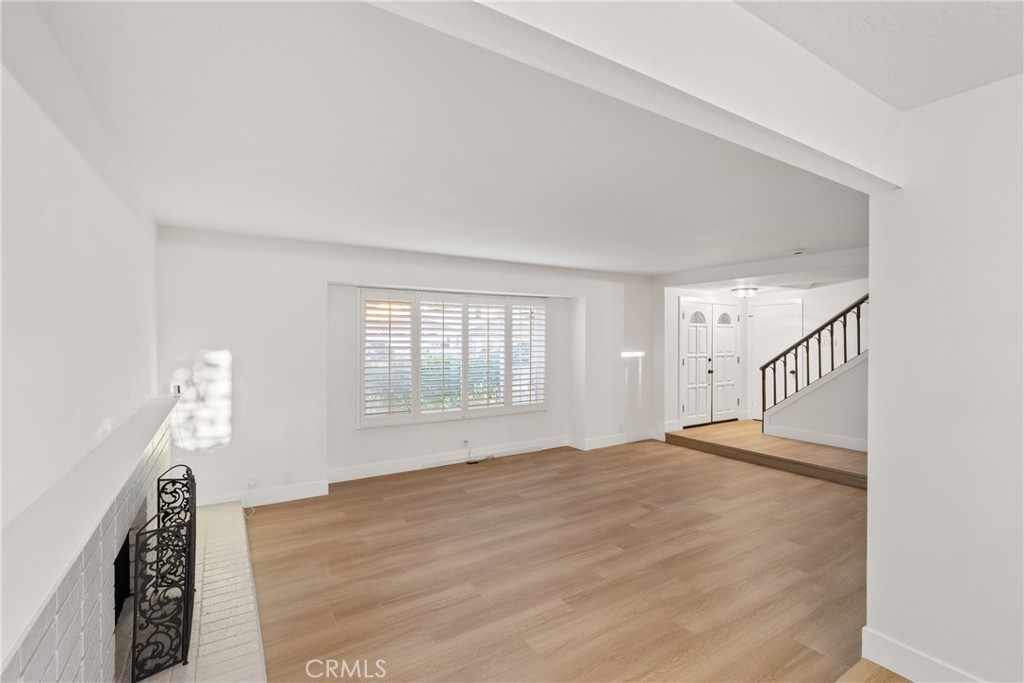 13711 Farmington Road
