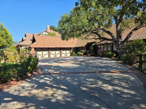 Photo of 31592 Foxfield Drive, Westlake Village, CA 91361 (MLS # 225005597)