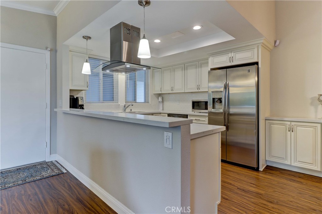 731 Avenida Majorca O