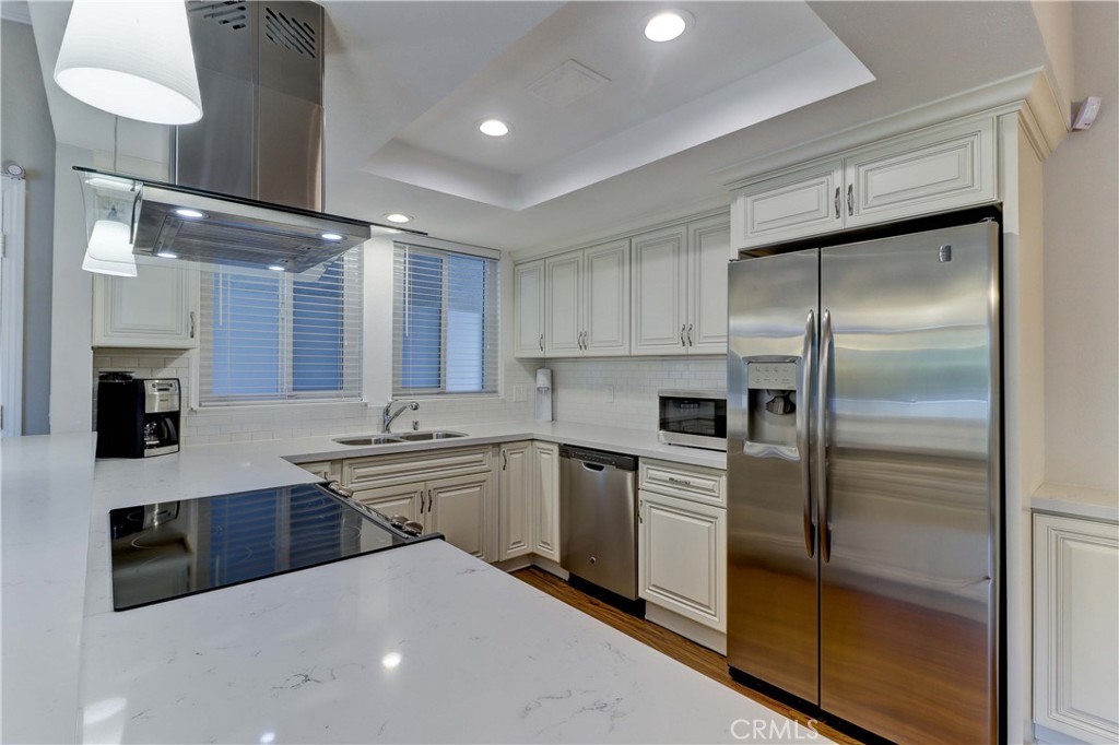 731 Avenida Majorca O