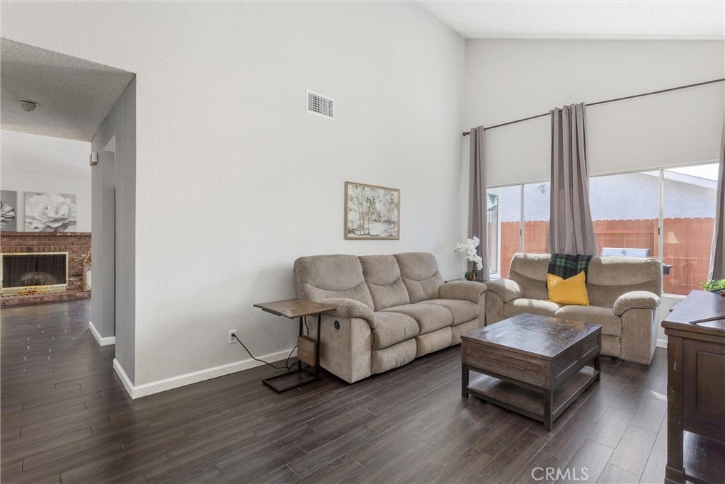 6993 La Praix Street