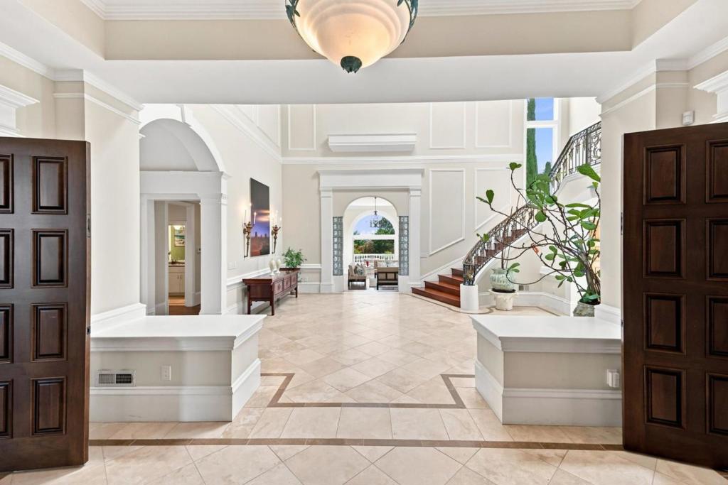 150 New Place Road