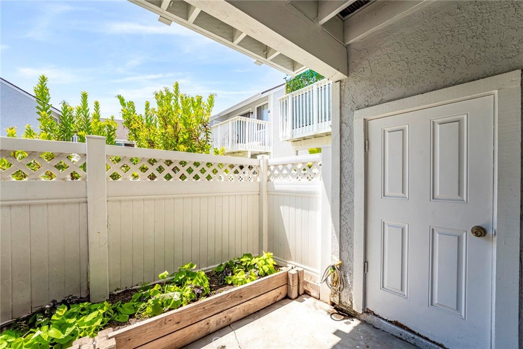 37 Terrace Circle, Laguna Niguel CA 92677 - Photo 16
