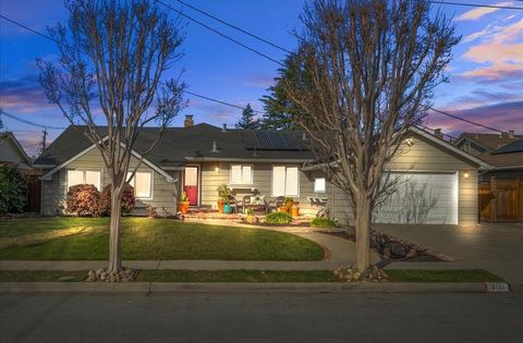Photo of 4141 Mattos Dr Dr, Fremont, CA 94536 (MLS # 41122775)