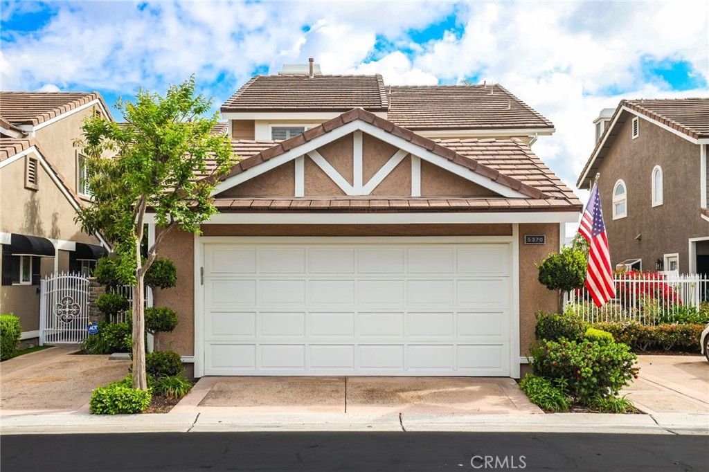 Photo of 5370 Via Morena, Yorba Linda, CA 92886 (MLS # IG26071621)