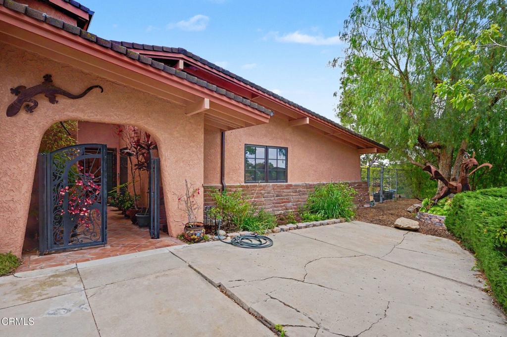 4258 Avenida Prado