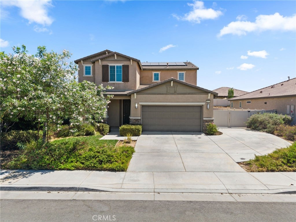 1171 Poinsettia Cir
