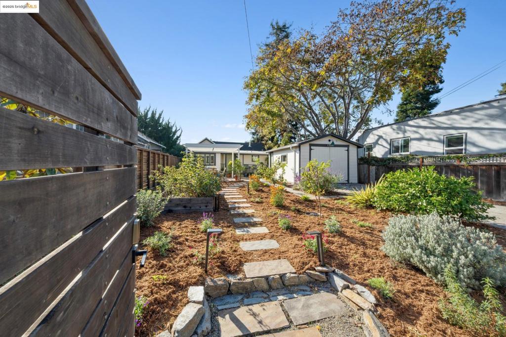 WESTBRAE - Residential