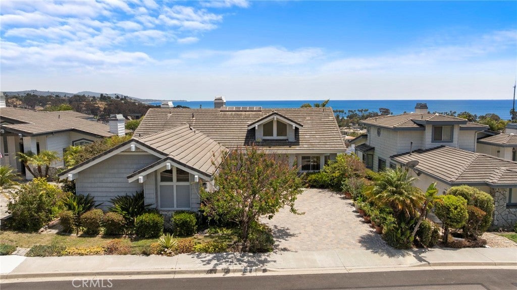 Photo of 34042 Cambridge Road, Dana Point, CA 92629 (MLS # OC26120150)